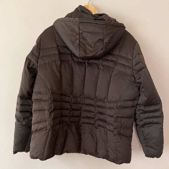 Calvin Klein down puffer coat - Picture 3 of 9